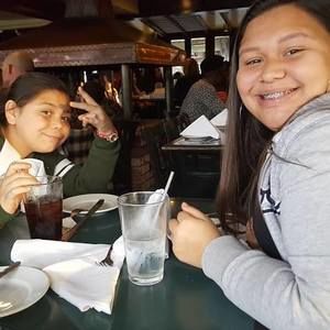 Meet your Posher, Adina